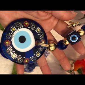 Hang Wall evil eye flower design